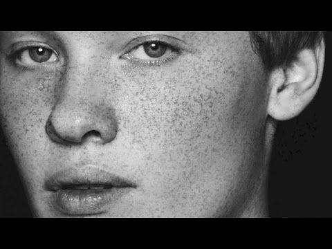 How to Create Freckles in Photoshop