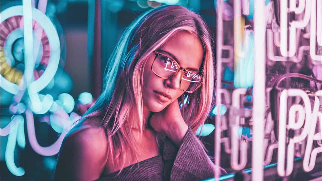 Brandon Woelfel portrait style